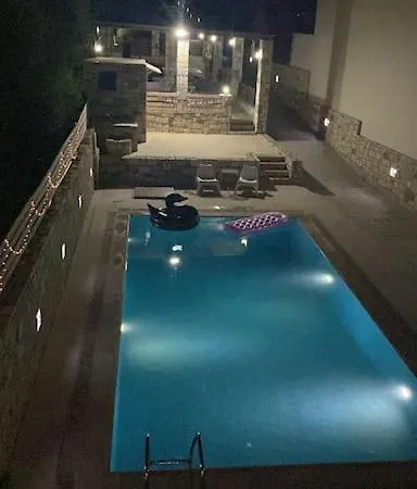 Apartment Aquarock Prassas
